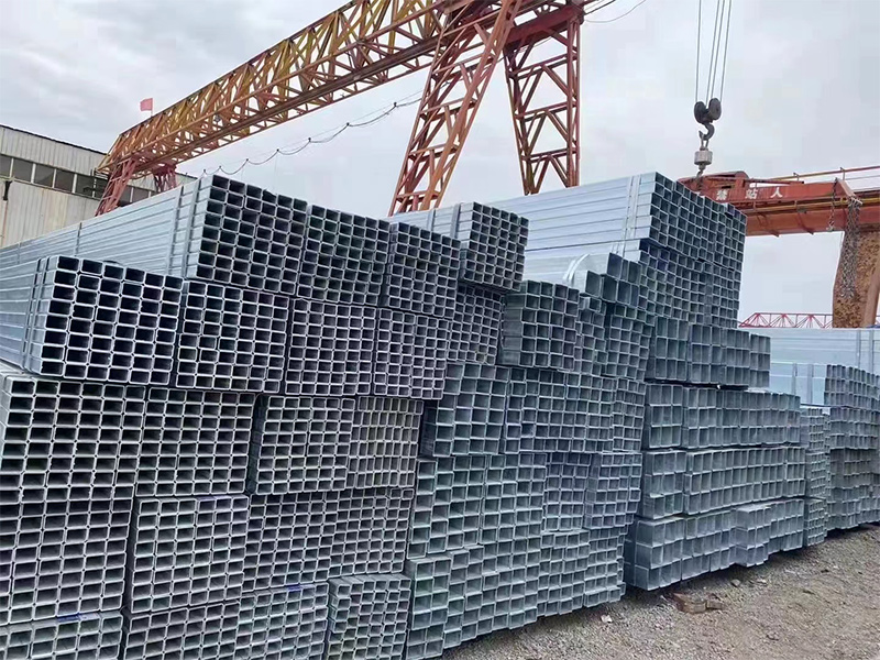 Tubes carrés galvanisés ASTM 53 Grade b
